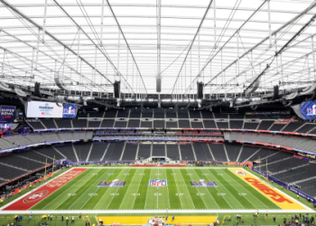 The Shocking Streaker Moment at Super Bowl 2024: What Happened on the Field