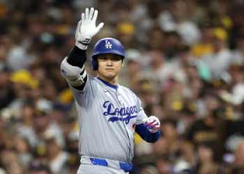 Shohei Ohtanis Net Worth in 2024: Breakdown of Earnings, Endorsements, and MLB Contracts