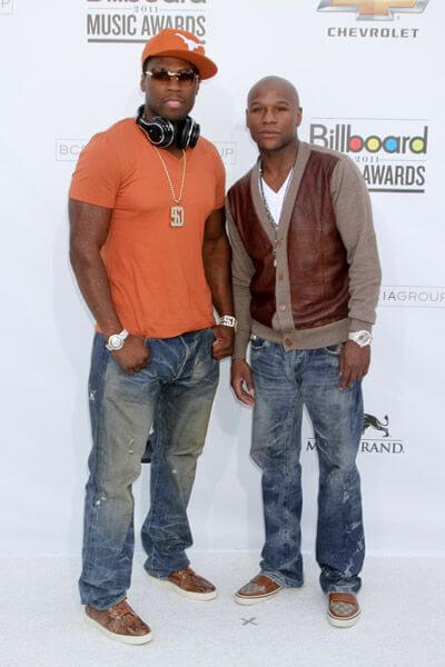 How Tall Is Mayweather? Get the Facts on His Real Height