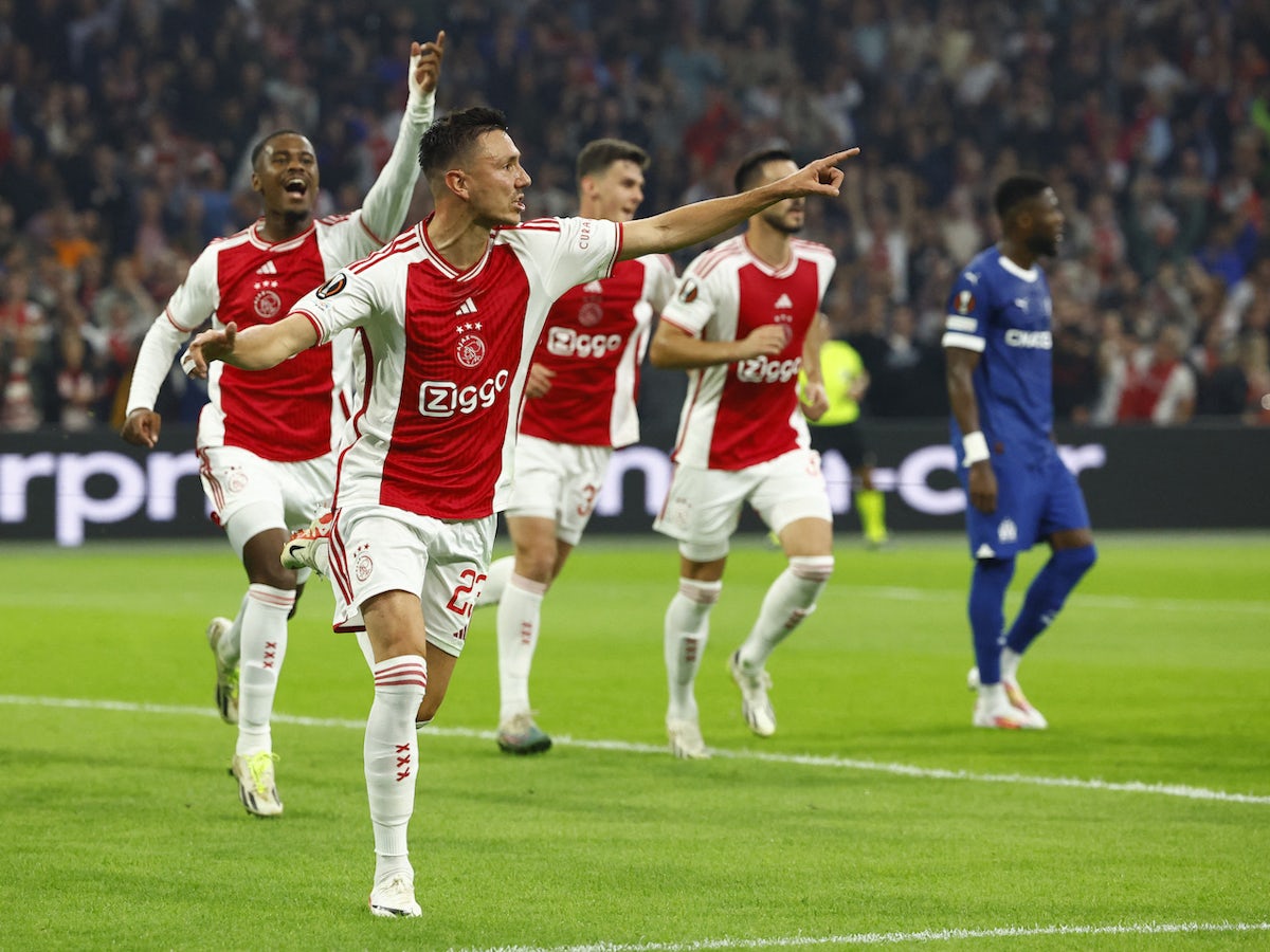 Making an Athens vs Ajax Prediction? See What the Experts Say!