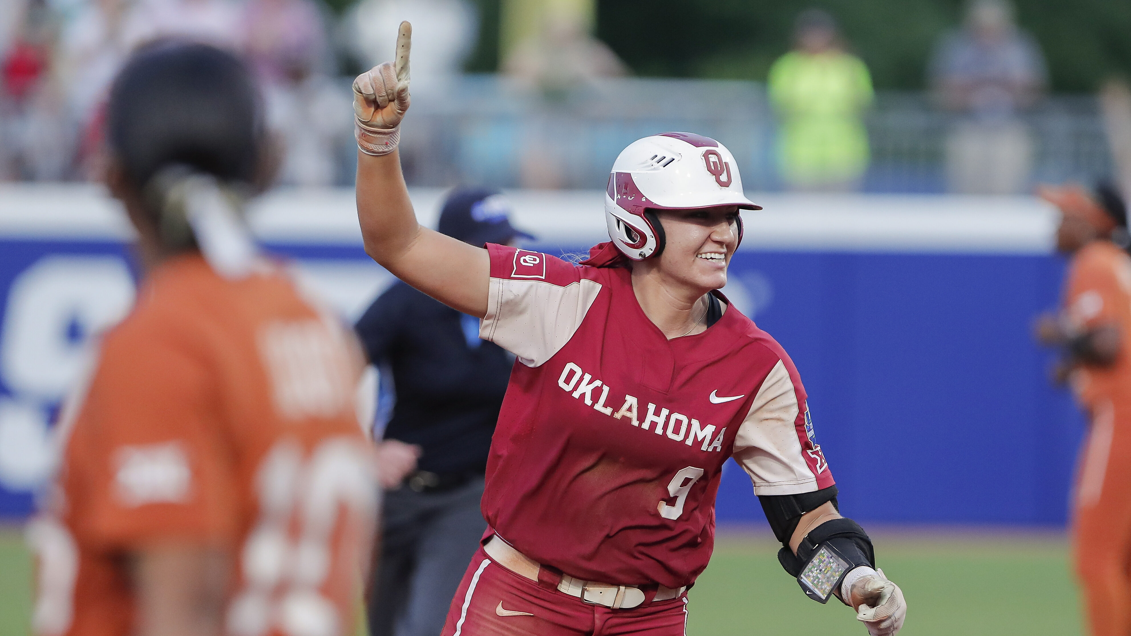 Highest paid college softball player rankings: See whos making big bucks in the sport!