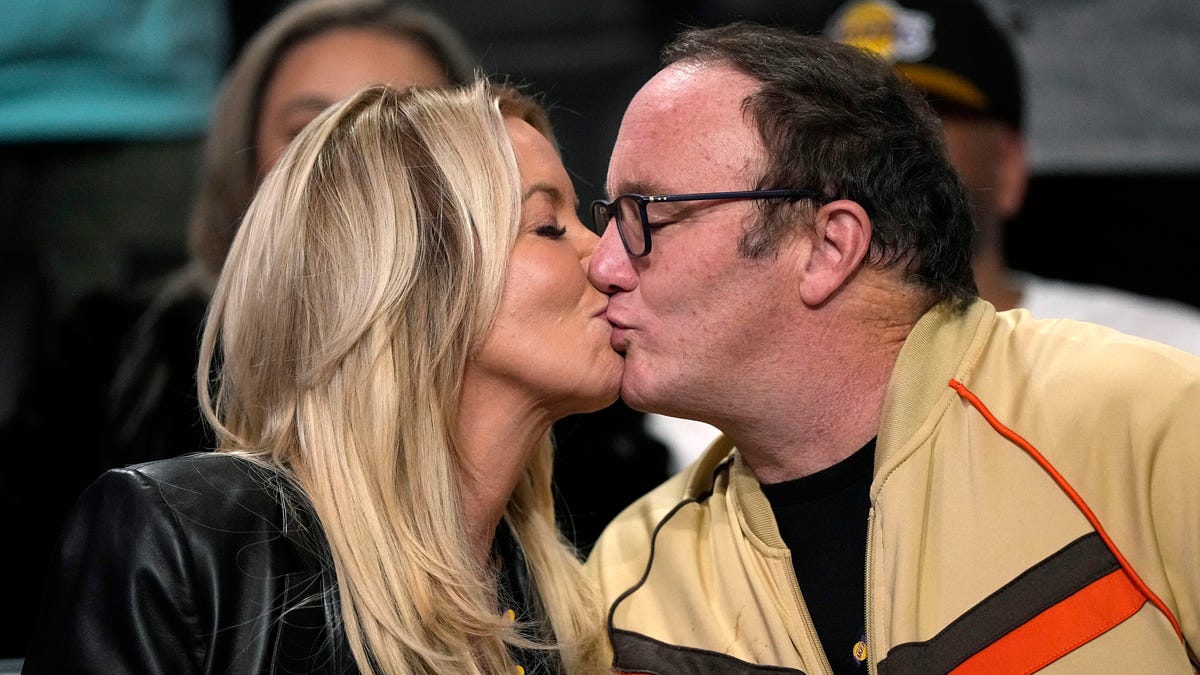 When Did Phil Start Dating Jeanie? Get All the Details on Their Relationship!