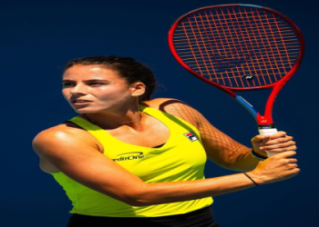 Caroline Garcia vs Bernarda Pera: Head to head stats breakdown.
