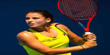 Caroline Garcia vs Bernarda Pera: Head to head stats breakdown.