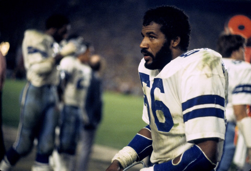 How much is Hollywood Henderson net worth exactly? Lets check the football legends finances.
