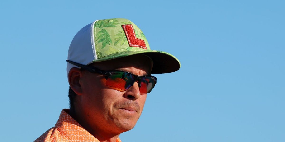 What rickie fowler sunglass does he wear on tour? Find the exact models and brands here.