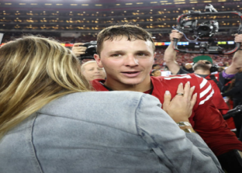 Jimmy Garoppolo Girlfriend 2023: Relationship status revealed.