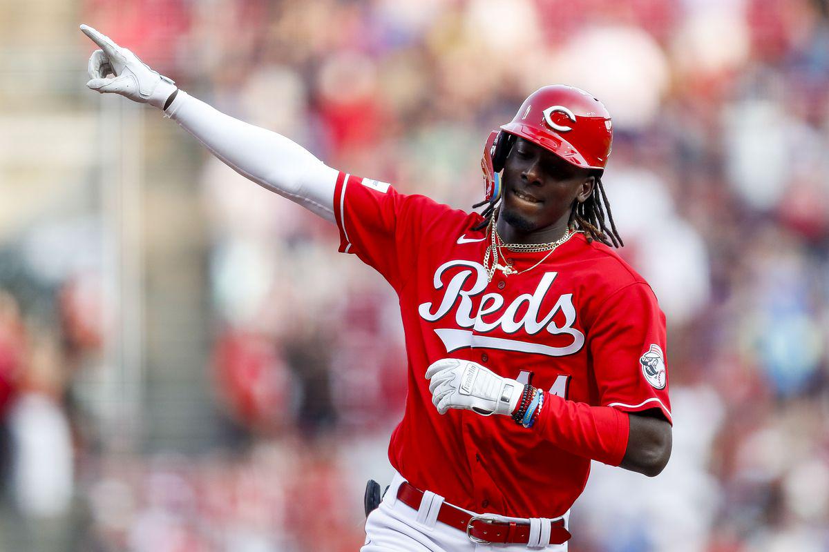 Thinking about Elly De La Cruz free agency possibilities? See which teams might eventually make a big play for him.