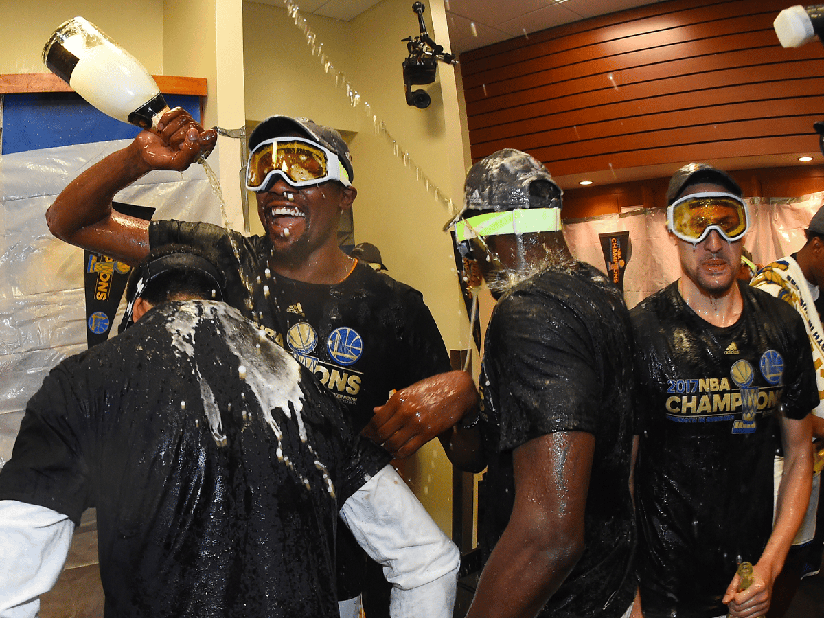 Are there different types of NBA Finals goggles? Learn about the various styles seen on court.