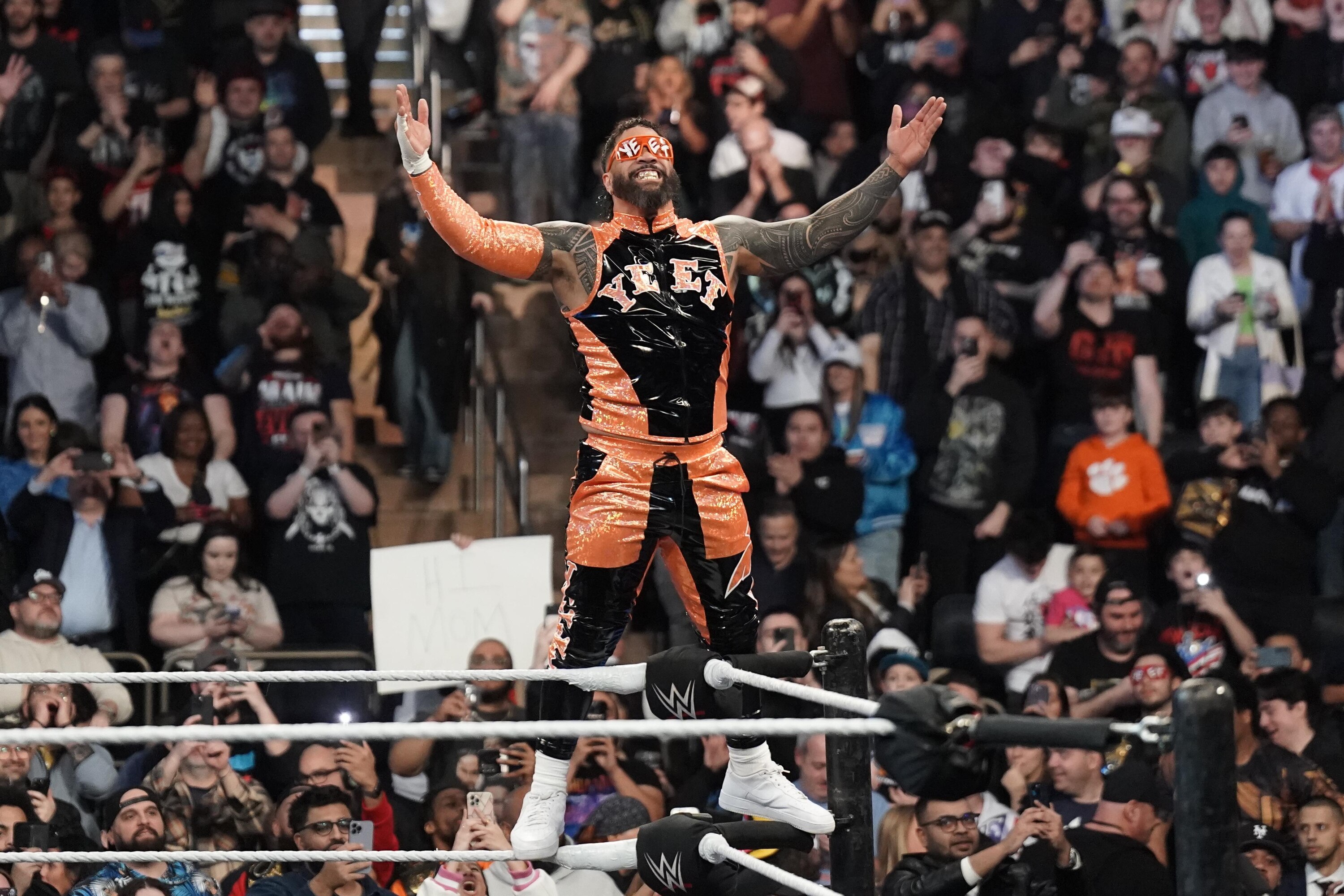Are Bleacher Report Smackdown Grades Reliable? What Real Wrestling Fans Think About Their Ratings.